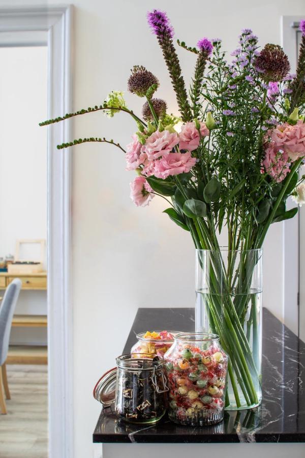The Hamptons Boutique Hotel Гент Екстериор снимка