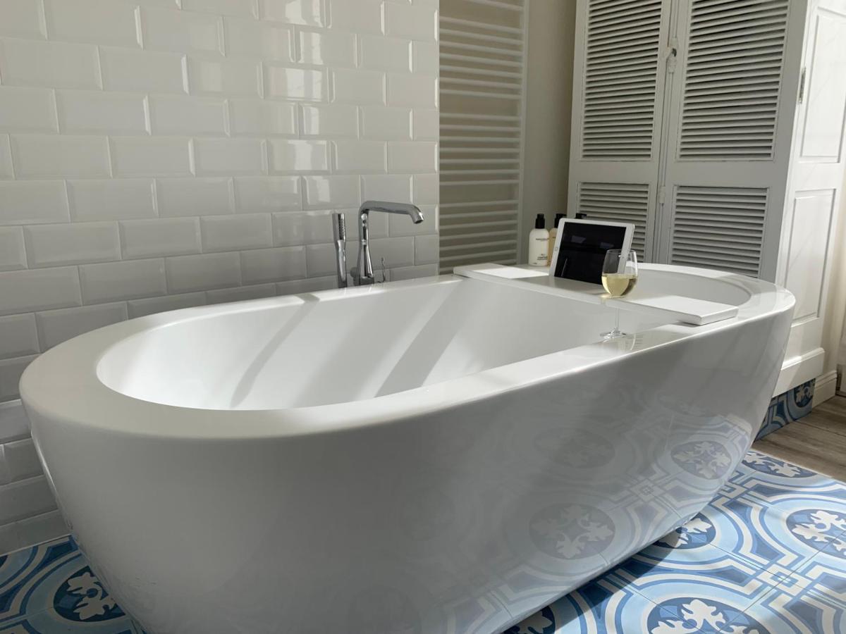 The Hamptons Boutique Hotel Гент Екстериор снимка